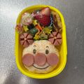 Chaaa_room's cooksnap of when they made アンパンマンおにぎり＊キャラ弁.