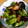 yosiee's cooksnap of when they made 茄子とピーマンのピリ辛中華炒め.