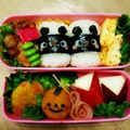 ＊ちいさなしま＊'s cooksnap of when they made キャラ弁＊簡単♪俵おにぎりくまちゃん.