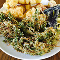 ｱｲﾊﾅ's cooksnap of when they made 簡単、美味しすぎてハマる。豆苗のかき揚げ.