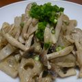cocotys's cooksnap of when they made キノコと蓮根★しゃっきりアンチョビ炒め.