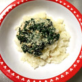 PeppaPiggy's cooksnap of when they made 完了期☆鮭とほうれん草のクリームうどん.