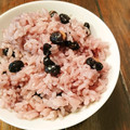 ☆なおみんみ☆'s cooksnap of when they made 炒り黒豆おこわ.