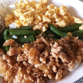 ♡HANABI18♡'s cooksnap of when they made 合挽き肉とフワフワ卵きぬさやのそぼろ丼♪.