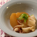 mybinue's cooksnap of when they made 我が家の定番♪いか大根.