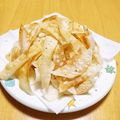 ドルフィンサーモン's cooksnap of when they made おつまみ、おやつに！簡単餃子の皮チップス.