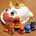 ぽめchan's cooksnap of when they made 「アンパンマン号」のバースデーケーキ.