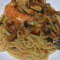 みゃいさん's cooksnap of when they made 旨味たっぷり、赤エビとニンニクのパスタ.