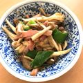 夕飯は６時です's cooksnap of when they made ❤しめじとピーマンのオイマヨ炒め❤.