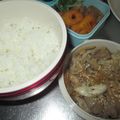 だまちょ's cooksnap of when they made お弁当に大盛り一人前の豚丼.