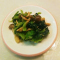nobunobu51's cooksnap of when they made ほうれん草としめじのたっぷり胡麻和え.