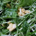 夜野祐's cooksnap of when they made 水菜大量消費♩炒り卵中華サラダ★.