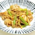 ｅｋ４'s cooksnap of when they made 豚アスパラシメジの辛マヨ炒め.