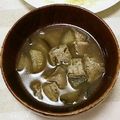 hd104's cooksnap of when they made 母の味・なす&あげ&ブナしめじの味噌汁.