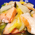 かいたけ's cooksnap of when they made 超簡単★白菜と鮭の蒸し煮.