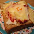 みゆwaco 's cooksnap of when they made とろ〜りハムエッグで キャベツトースト.
