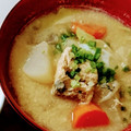 すずぱく's cooksnap of when they made 出汁入らず！根菜と鮭缶の酒粕汁.