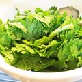 takefumiyuki's cooksnap of when they made 簡単！生で美味しい！春菊とごまのサラダ.