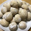 ケイトおばちゃん's cooksnap of when they made フープロで簡単スノーボールクッキー.