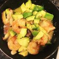 ホームパイ2012's cooksnap of when they made 美味しい～☆えびアボカドのアヒージョ☆.