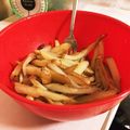クックMUOXA1☆'s cooksnap of when they made 残ったフライドポテトの蜂蜜オーブン焼き.
