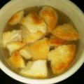 たかともしゃん's cooksnap of when they made 塩せんべいで!!おこげ風スープ.