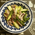 DuffysCafe's cooksnap of when they made 簡単 コストコ冷凍イカとアスパラ炒め.