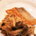 クックUK4IB9☆'s cooksnap of when they made 秋に食べたい♡秋鮭のきのこバタームニエル.