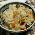 ＊UN＊'s cooksnap of when they made 準備は簡単♬ツナとしめじの炊き込みご飯♡.