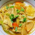 かりめろん☆'s cooksnap of when they made 昨夜のとん汁リメイク☆カレーうどん☆.
