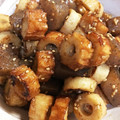 イカママ's cooksnap of when they made こんにゃくとちくわde♡甘辛炒め.
