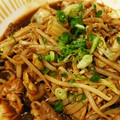 くみくみまま37's cooksnap of when they made 焼きそばみたい♪もやし豚キャベソース炒め.