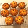 ミルキーヒロコ's cooksnap of when they made かぼちゃの形の、かぼちゃあんパン☆.