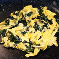 クックLAFOGQ☆'s cooksnap of when they made 簡単！！お弁当にも☆ほうれん草の卵とじ.
