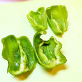 アイリッシュショコラ's cooksnap of when they made 手で簡単！包丁いらず！ピーマンの切り方.