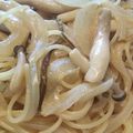 MARICOOCK's cooksnap of when they made 生クリーム不使用！ウニの塩漬け濃厚パスタ.