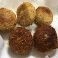 Sayachen's cooksnap of when they made オムレツの具の残りで具沢山メンチカツ♪.