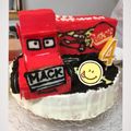 ましたこ's cooksnap of when they made カーズのトレーラー、マックの立体ケーキ.