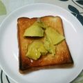 NAOばあさん's cooksnap of when they made オリーブオイルトーストアボカド蜂蜜レモン.