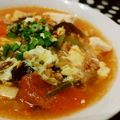 Akosua's cooksnap of when they made トマトの入った サンラータン麺.