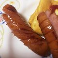 SORxSIR's cooksnap of when they made 簡単♪羽みたいな？ウインナー（キャラ弁）.
