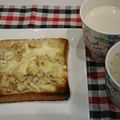 みゆwaco 's cooksnap of when they made おからの煮物リメイク☆チーズトースト.