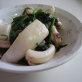 uuurarannn's cooksnap of when they made 【簡単】烏賊とほうれん草の中華風生姜炒め.
