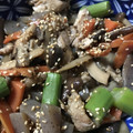 マリアマリママ's cooksnap of when they made 鶏肉とごぼうの甘辛炒め.