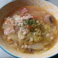 。・＊Reve＊・。's cooksnap of when they made もち麦入りトマトとレタスの食べるスープ.