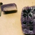 まる子のママ☆'s cooksnap of when they made 紫いもと白餡の二色水羊羹.