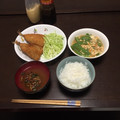 ひとり暮らしの駐在員's cooksnap of when they made 海老とキヌサヤの卵とじ♪.