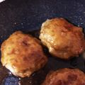 ♡HANABI18♡'s cooksnap of when they made 絶品！！節約♡チーズ入り照り焼きつくね♡.