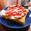 ❁Abake❁'s cooksnap of when they made レンジで簡単！目玉焼きトースト.