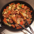 クックX48TTM☆'s cooksnap of when they made 鶏もも肉と生揚げ（厚揚げ）の野菜炒め.